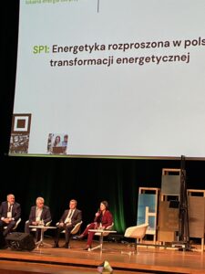 Paneliści podczas debaty II Kongresu Energetyki Rozporoszonej